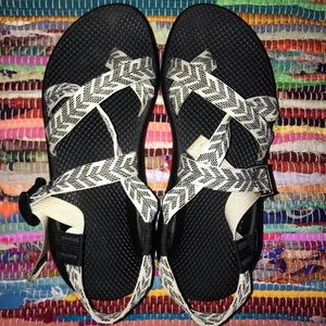White and black chacos
